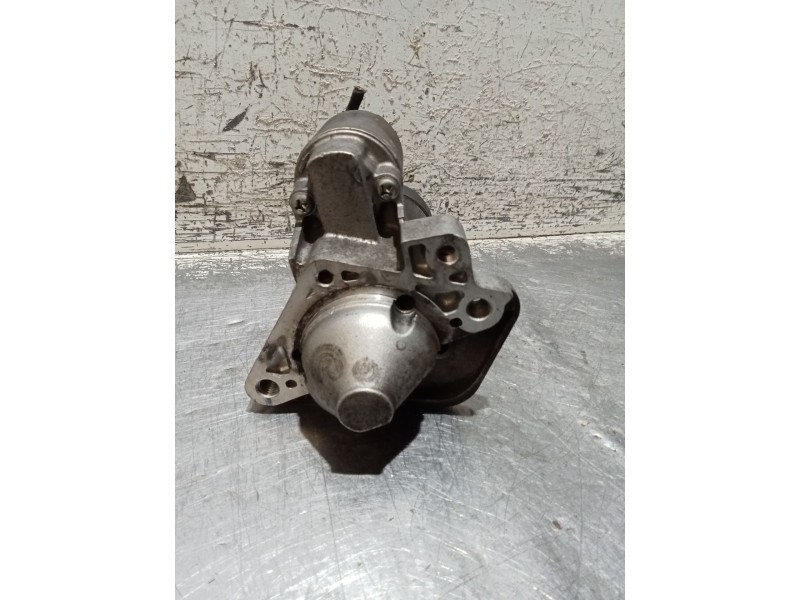 Recambio de motor arranque para dacia logan referencia OEM IAM 8200584675  
