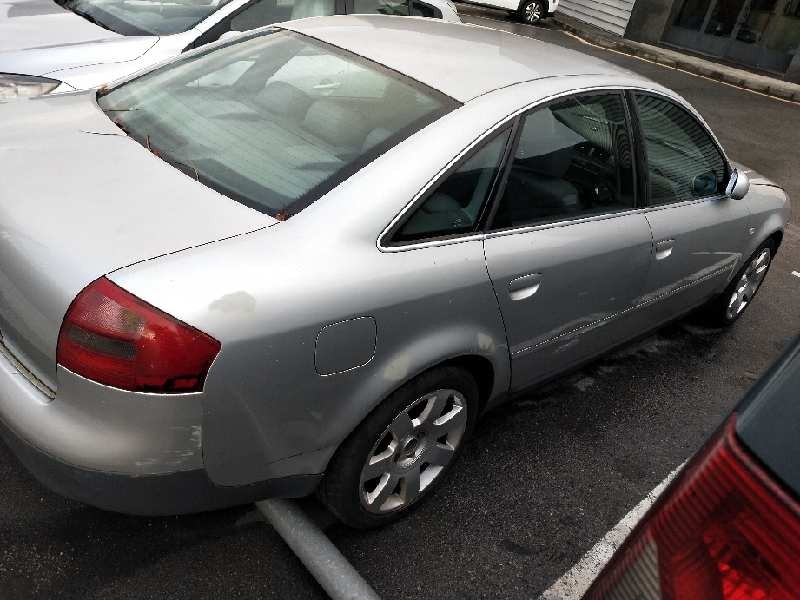 audi a6 berlina (4b2) del año 2001