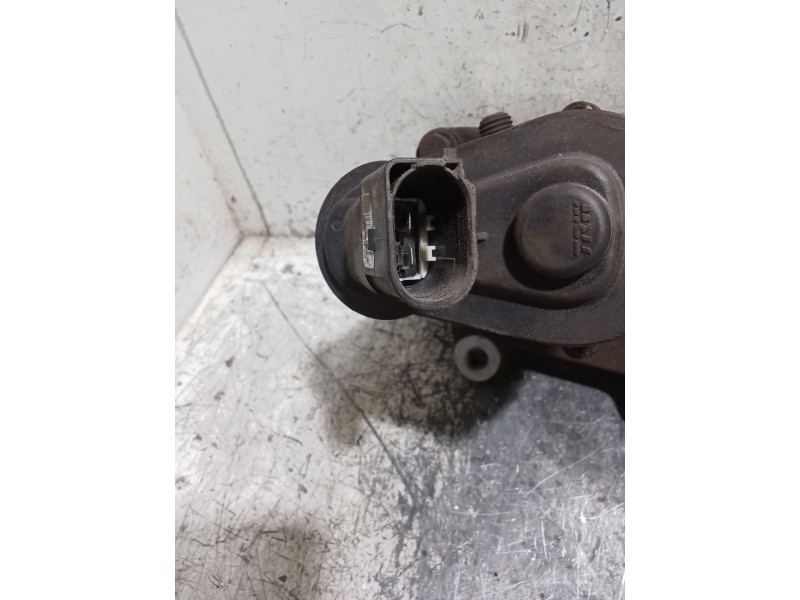 Recambio de pinza freno trasera derecha para audi a6 avant (4f5) referencia OEM IAM   