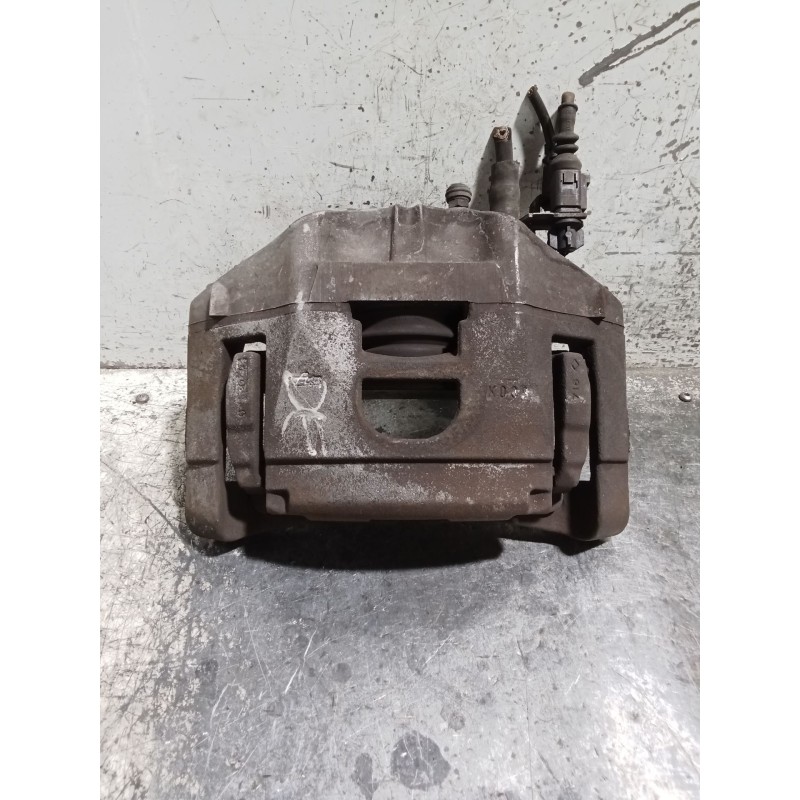 Recambio de pinza freno delantera derecha para audi a6 avant (4f5) referencia OEM IAM   