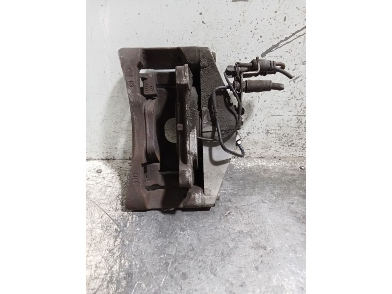 Recambio de pinza freno delantera derecha para audi a6 avant (4f5) referencia OEM IAM   