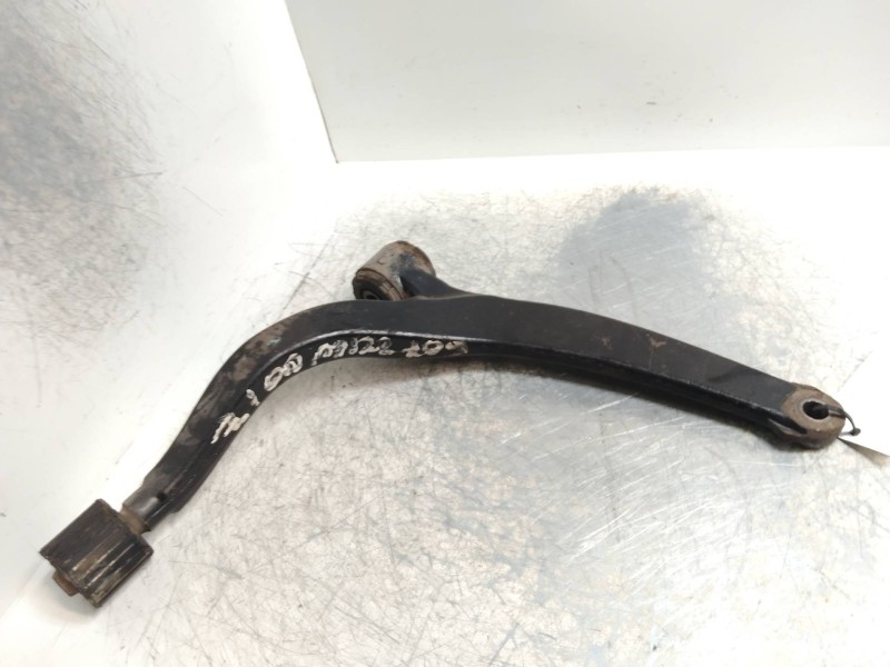 Recambio de brazo suspension inferior delantero izquierdo para peugeot 607 (s1) 2.2 referencia OEM IAM   