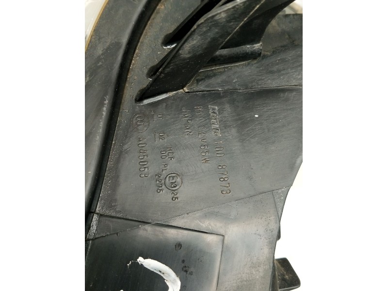 Recambio de faro derecho para mitsubishi montero (v80/v90) referencia OEM IAM 10087873A045053  