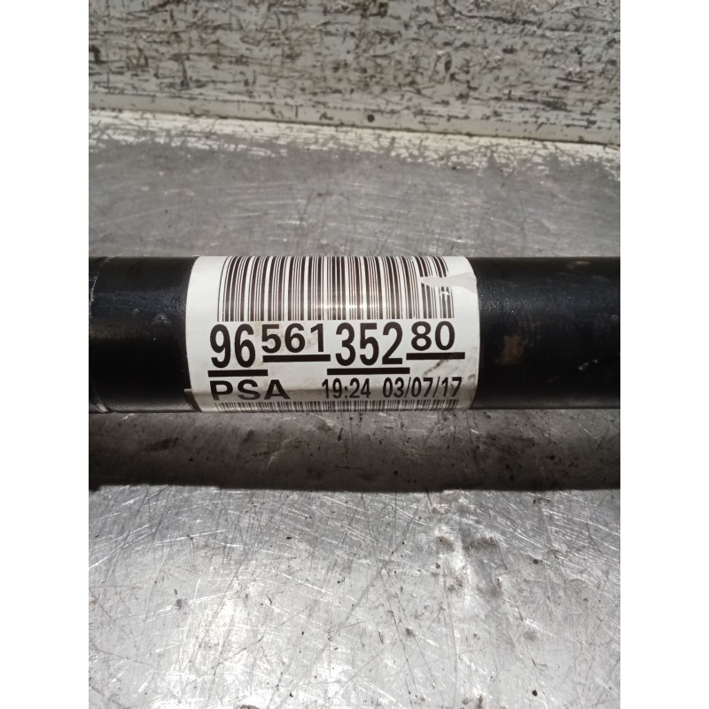 Recambio de transmision delantera izquierda para peugeot 208 referencia OEM IAM 9656135280  