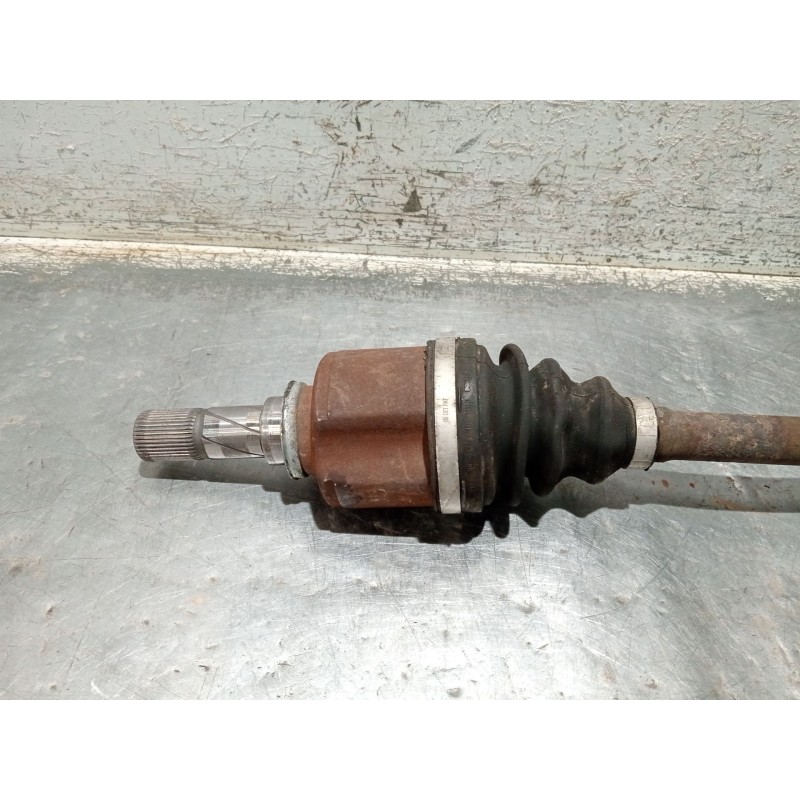 Recambio de transmision delantera izquierda para renault trafic caja cerrada (ab 4.01) referencia OEM IAM   