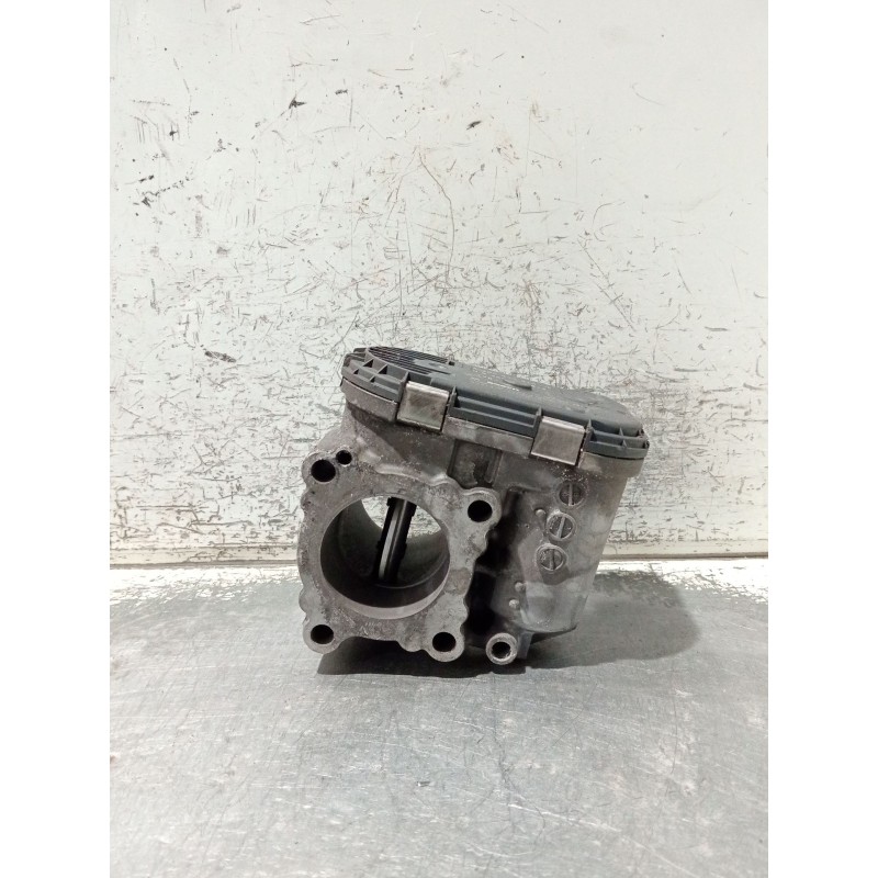 Recambio de caja mariposa para renault trafic caja cerrada (ab 4.01) referencia OEM IAM H8200330812 8200330810 0281002681