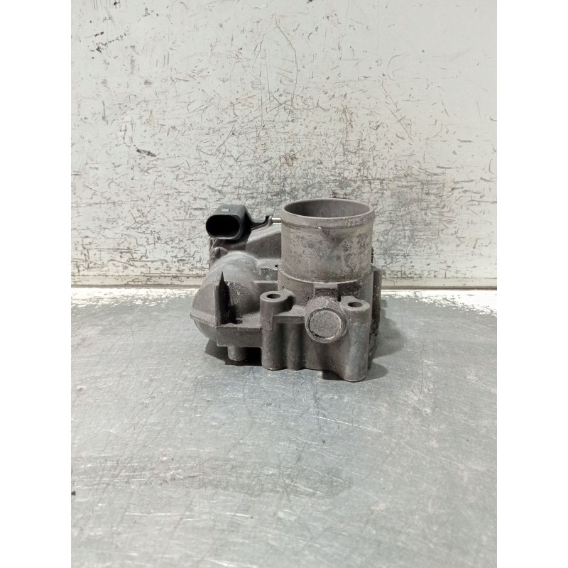 Recambio de caja mariposa para renault trafic caja cerrada (ab 4.01) referencia OEM IAM H8200330812 8200330810 0281002681