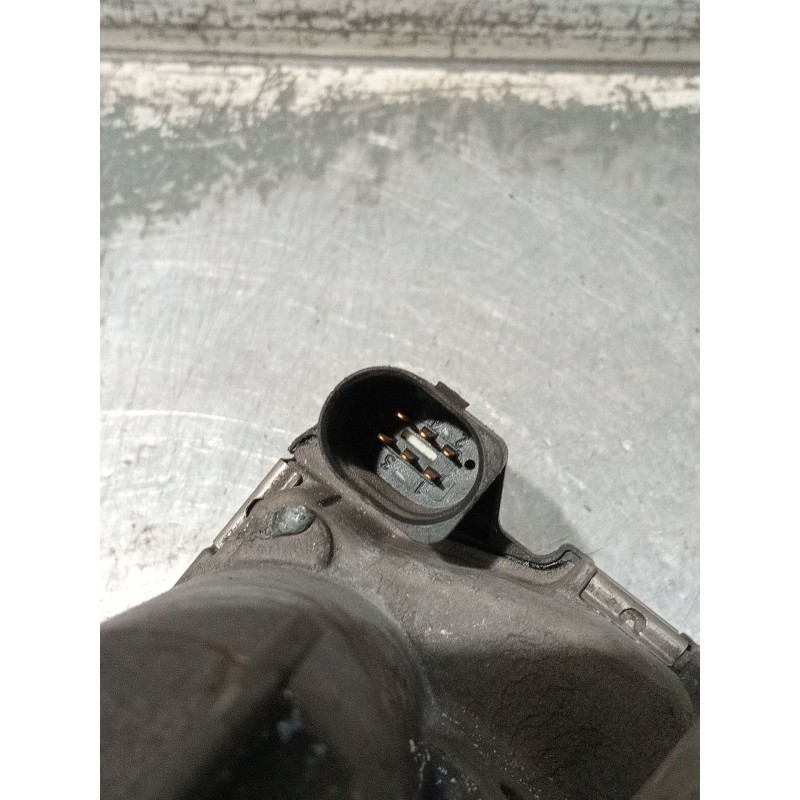 Recambio de caja mariposa para renault trafic caja cerrada (ab 4.01) referencia OEM IAM H8200330812 8200330810 0281002681