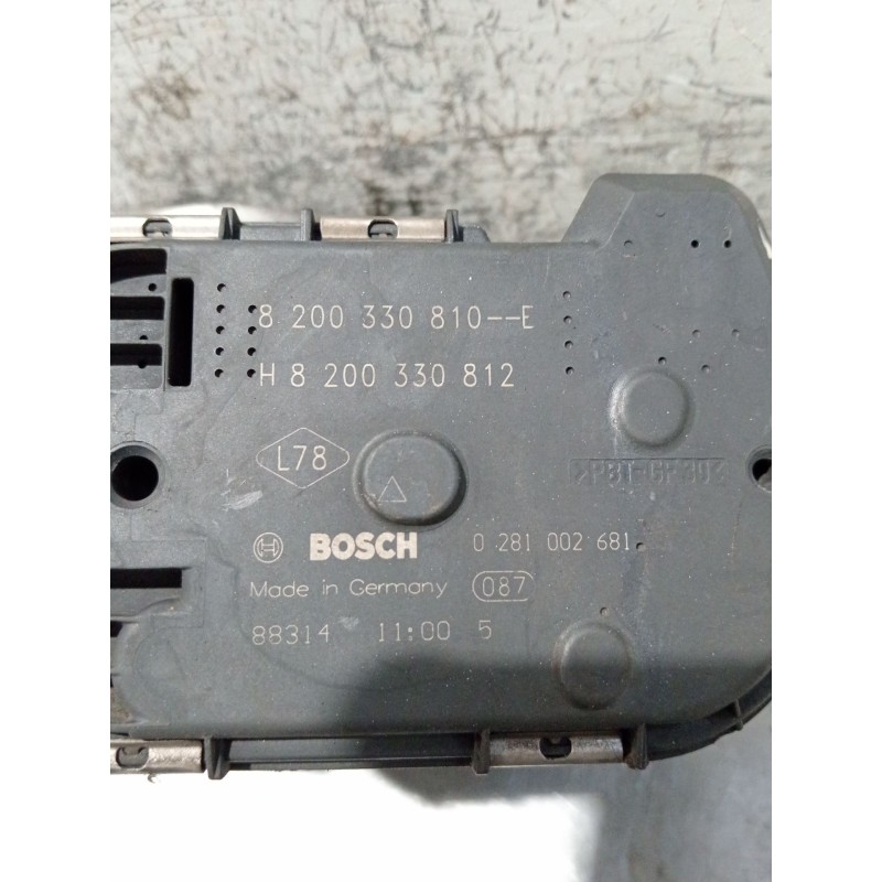 Recambio de caja mariposa para renault trafic caja cerrada (ab 4.01) referencia OEM IAM H8200330812 8200330810 0281002681