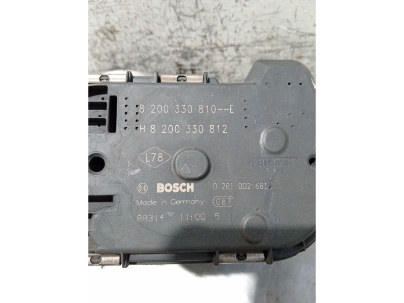 Recambio de caja mariposa para renault trafic caja cerrada (ab 4.01) referencia OEM IAM H8200330812 8200330810 0281002681