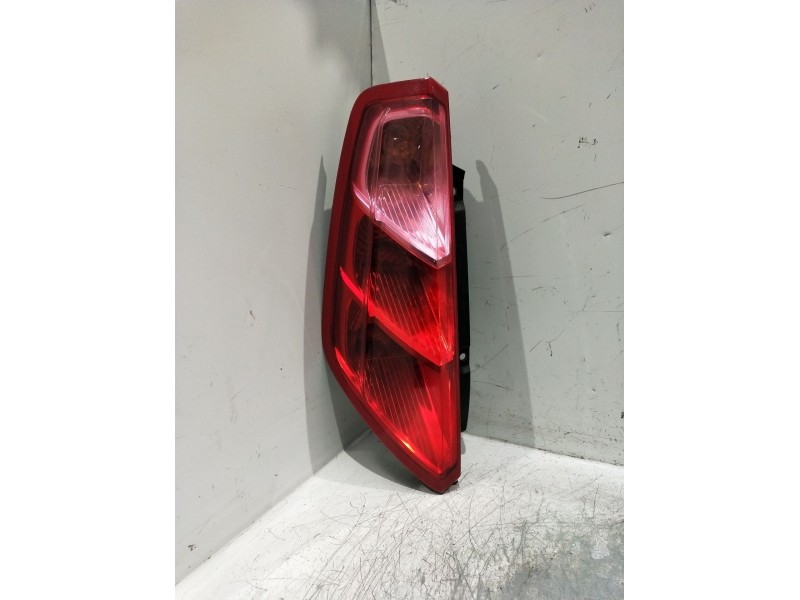 Recambio de piloto trasero izquierdo para fiat punto (evo) (199) dynamic referencia OEM IAM 51701589002014099900000  