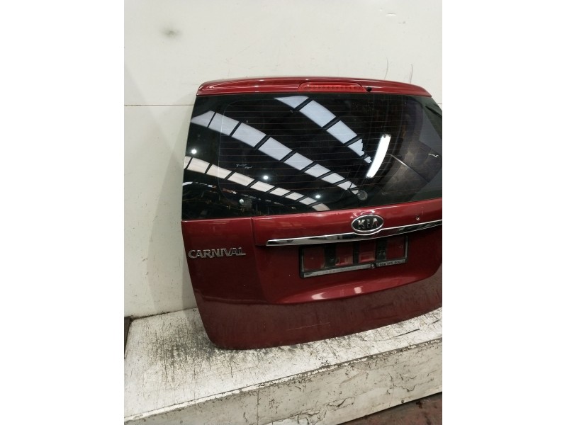 Recambio de porton trasero para kia carnival referencia OEM IAM  5p 