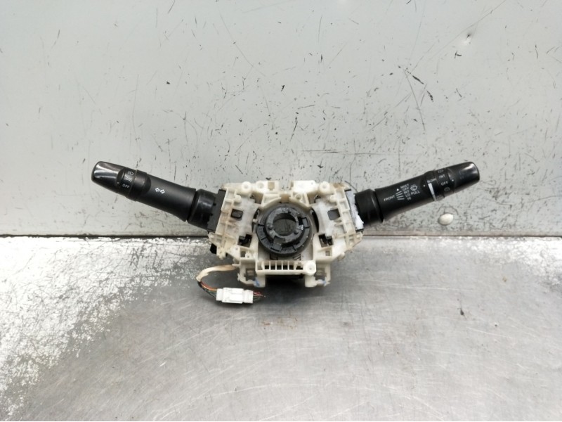 Recambio de mando luces para mitsubishi montero (v80/v90) referencia OEM IAM 8600A292  
