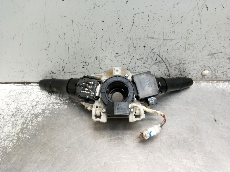 Recambio de mando luces para mitsubishi montero (v80/v90) referencia OEM IAM 8600A292  
