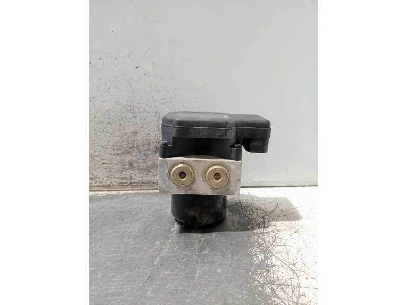 Recambio de abs para hyundai matrix (fc) 1.6 gls referencia OEM IAM 9566017000 5891017500 BH60107400