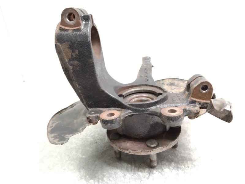 Recambio de mangueta delantera derecha para mazda 3 berlina (bk) 1.6 crdt active+ xcite referencia OEM IAM    Recambio de mangueta delantera derecha para mazda 3 berlina (bk) 1.6 crdt active+ xcite referencia OEM IAM