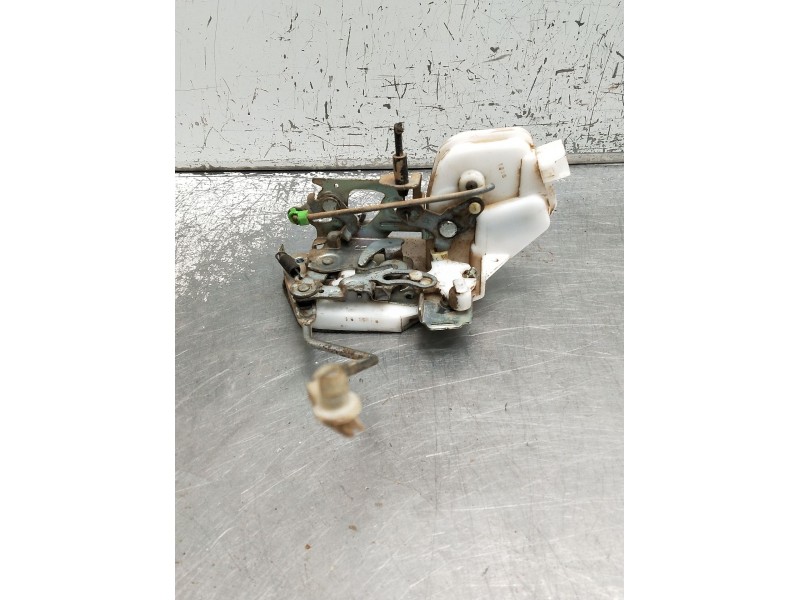 Recambio de motor cierre centralizado delantero derecho para mitsubishi montero (v80/v90) referencia OEM IAM 5p  