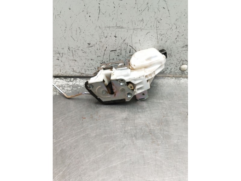 Recambio de motor cierre centralizado delantero izquierdo para mitsubishi montero (v80/v90) referencia OEM IAM 5p  