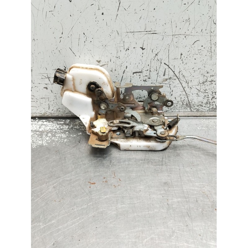 Recambio de motor cierre centralizado delantero izquierdo para mitsubishi montero (v80/v90) referencia OEM IAM 5p  