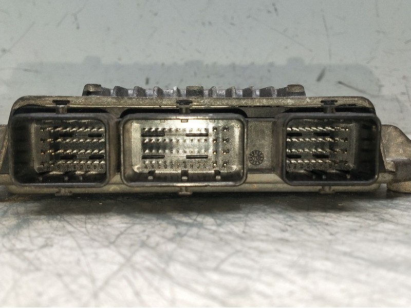 Recambio de centralita motor uce para ford fiesta (cbk) referencia OEM IAM 5ws40140e3s6112a650lc  