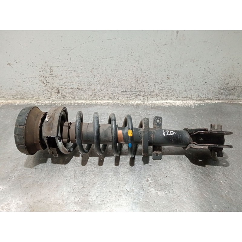 Recambio de amortiguador delantero izquierdo para renault trafic caja cerrada (ab 4.01) referencia OEM IAM 8200728279 0307100076
