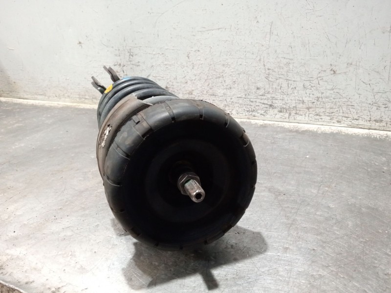 Recambio de amortiguador delantero izquierdo para renault trafic caja cerrada (ab 4.01) referencia OEM IAM 8200728279 0307100076