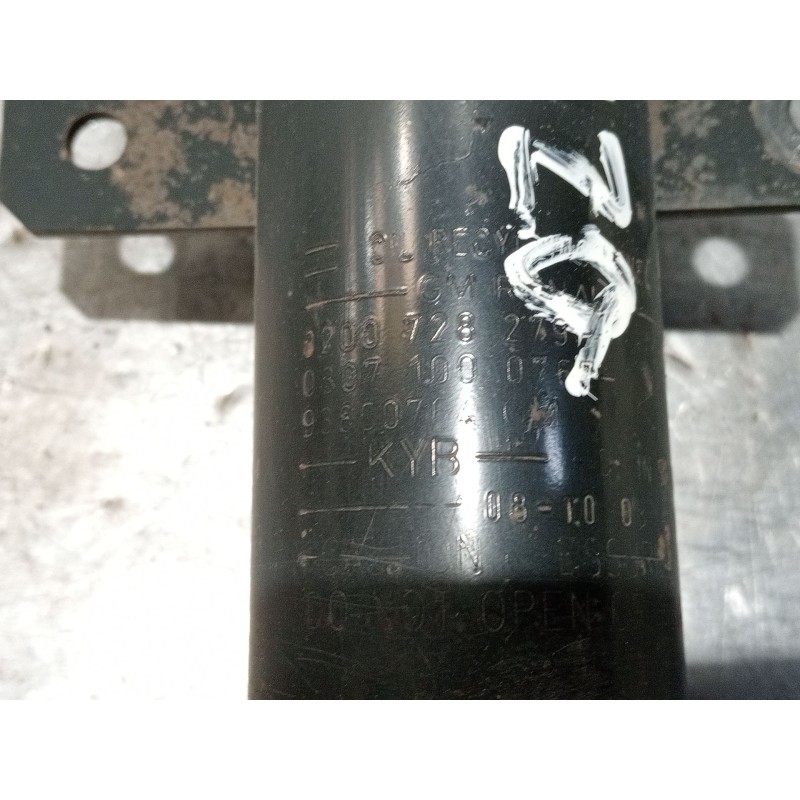 Recambio de amortiguador delantero izquierdo para renault trafic caja cerrada (ab 4.01) referencia OEM IAM 8200728279 0307100076