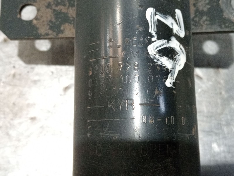 Recambio de amortiguador delantero izquierdo para renault trafic caja cerrada (ab 4.01) referencia OEM IAM 8200728279 0307100076