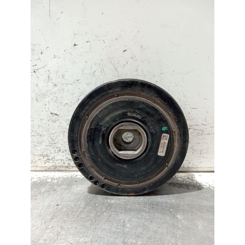 Recambio de polea cigueñal para renault trafic caja cerrada (ab 4.01) referencia OEM IAM 8200767762  