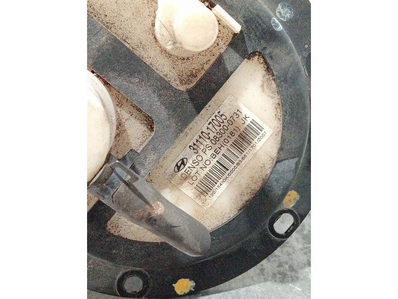 Recambio de bomba combustible para hyundai matrix (fc) 1.6 gls referencia OEM IAM 3111017005 3111017000 