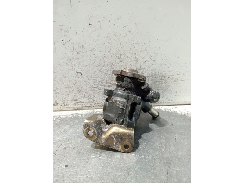 Recambio de bomba direccion para peugeot 505 berlina referencia OEM IAM 7839999  