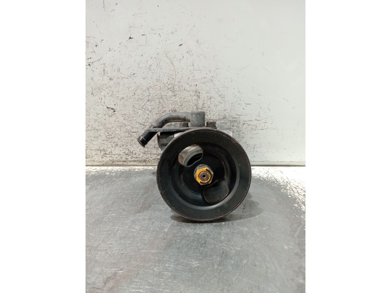 Recambio de bomba direccion para hyundai matrix (fc) 1.6 gls referencia OEM IAM YST12  