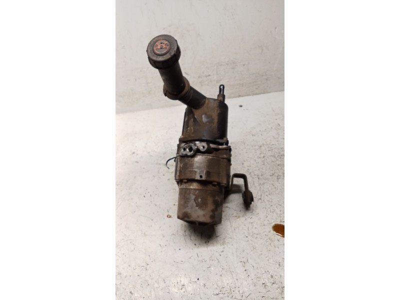 Recambio de bomba direccion para citroën c4 coupe by loeb referencia OEM IAM 9649557780  