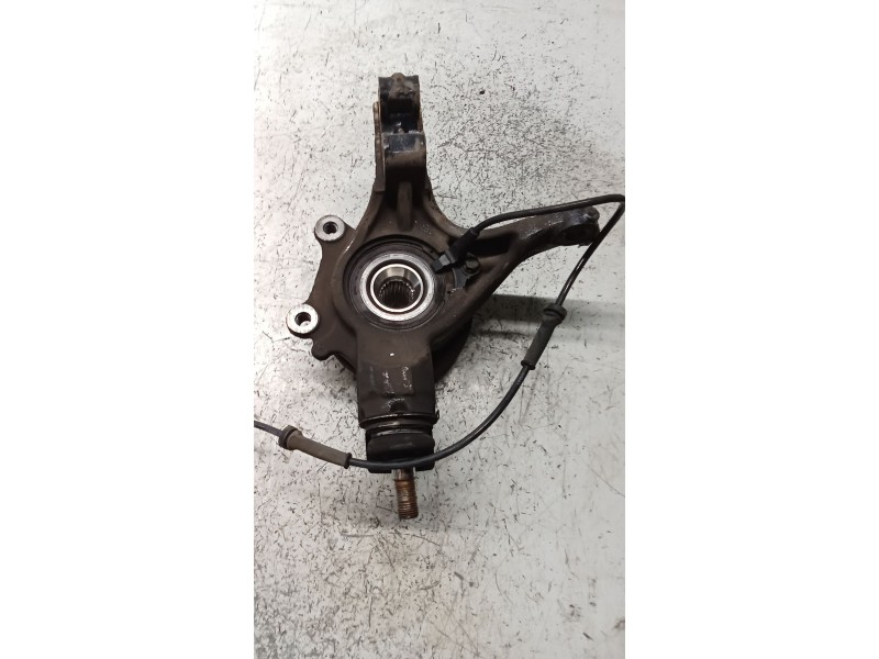 Recambio de mangueta delantera derecha para citroën c4 coupe by loeb referencia OEM IAM   