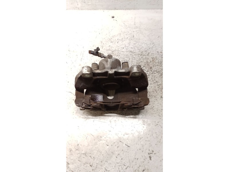 Recambio de pinza freno delantera izquierda para opel zafira b referencia OEM IAM 9823  
