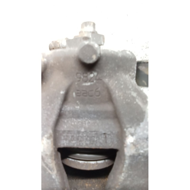 Recambio de pinza freno delantera derecha para opel zafira b referencia OEM IAM 9824  