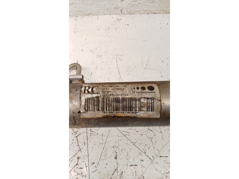 Recambio de cremallera direccion para opel zafira b referencia OEM IAM 13188616  