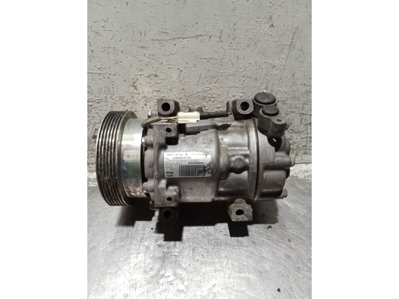 Recambio de compresor aire acondicionado para dacia logan referencia OEM IAM 8200802609  