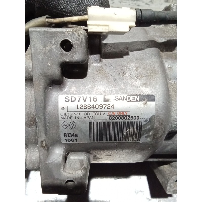 Recambio de compresor aire acondicionado para dacia logan referencia OEM IAM 8200802609  