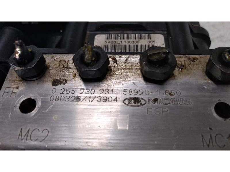 Recambio de abs para kia cee´d referencia OEM IAM 0265230231 0265950938 589201H650