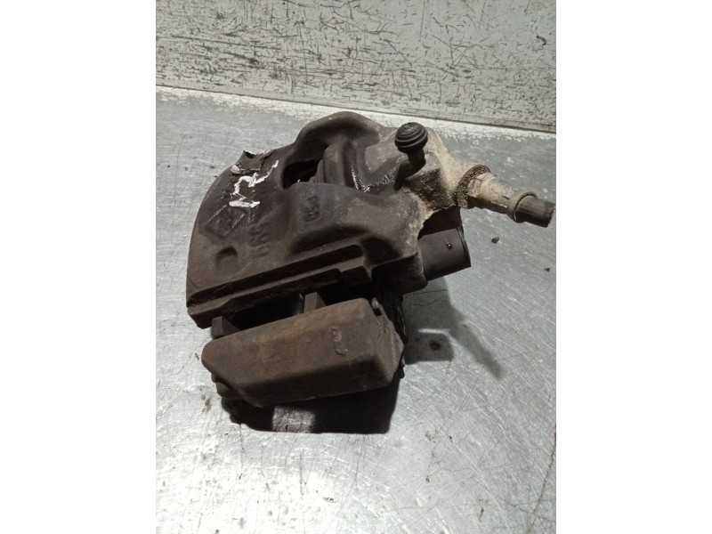 Recambio de pinza freno delantera izquierda para dacia logan referencia OEM IAM   