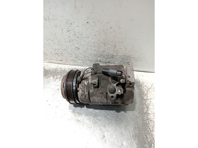 Recambio de compresor aire acondicionado para kia carnival referencia OEM IAM 977014DXXX  
