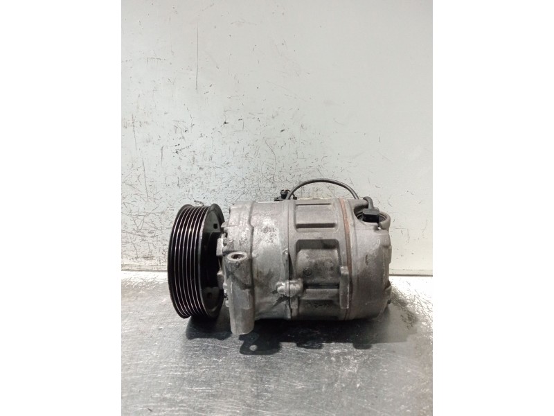 Recambio de compresor aire acondicionado para audi a8 (4e2) 4.2 quattro referencia OEM IAM 4472209261  