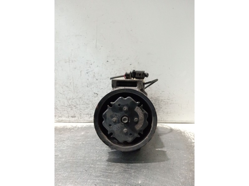 Recambio de compresor aire acondicionado para audi a8 (4e2) 4.2 quattro referencia OEM IAM 4472209261  