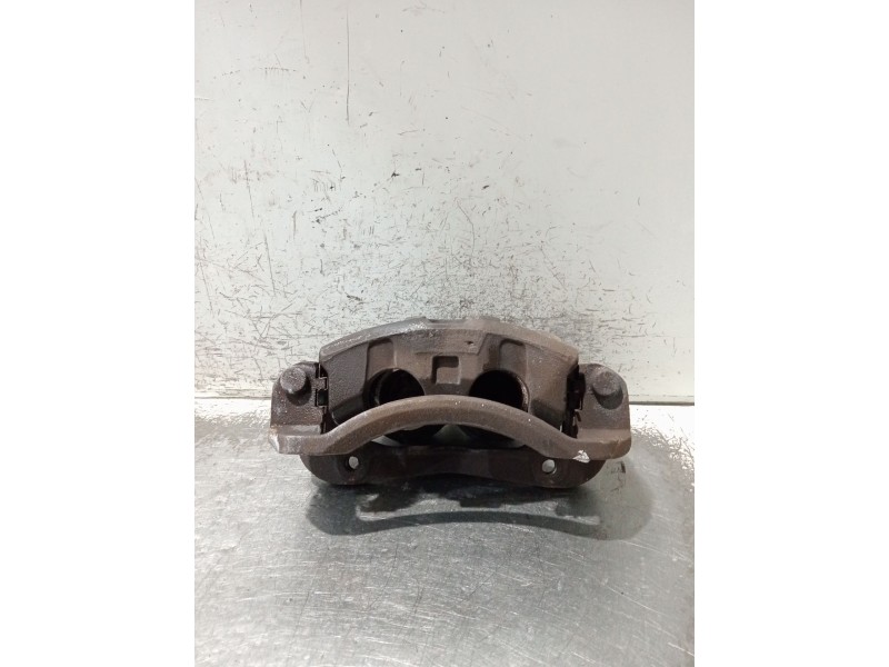 Recambio de pinza freno delantera izquierda para kia carnival referencia OEM IAM   