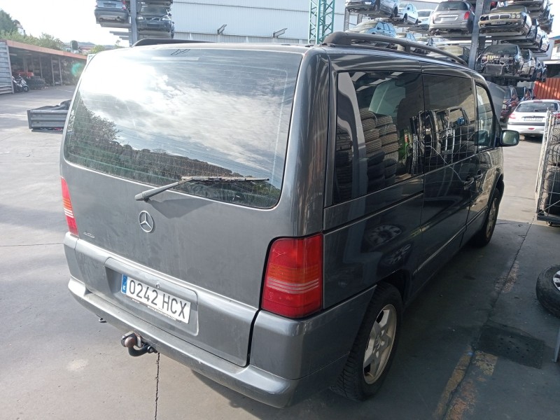 mercedes-benz clase v (638/2) del año 2001