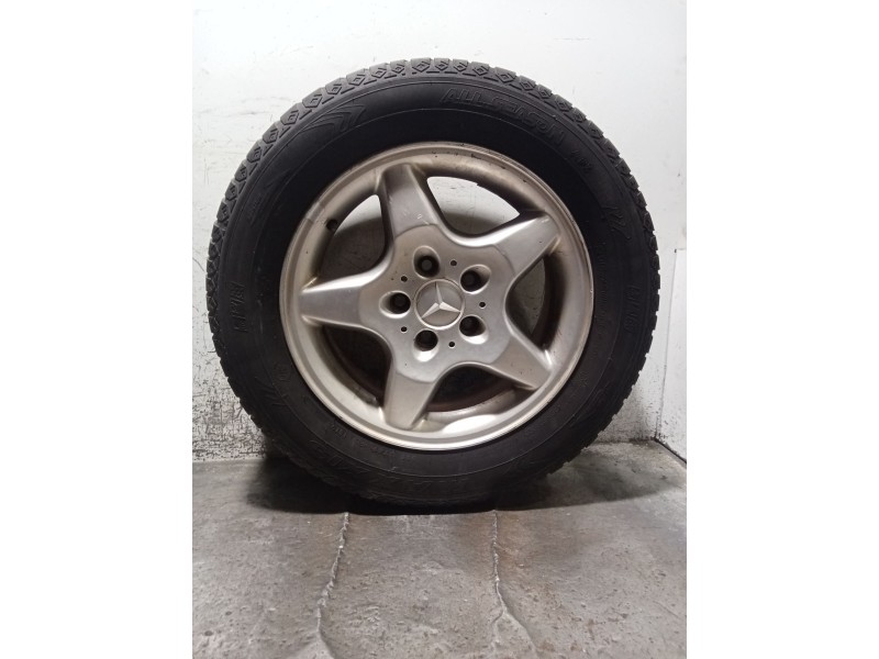 Recambio de juego llantas para mercedes-benz clase v (638/2) v 220 cdi (638.294) referencia OEM IAM  215/60/16 