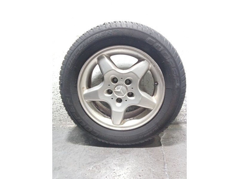 Recambio de juego llantas para mercedes-benz clase v (638/2) v 220 cdi (638.294) referencia OEM IAM  215/60/16 