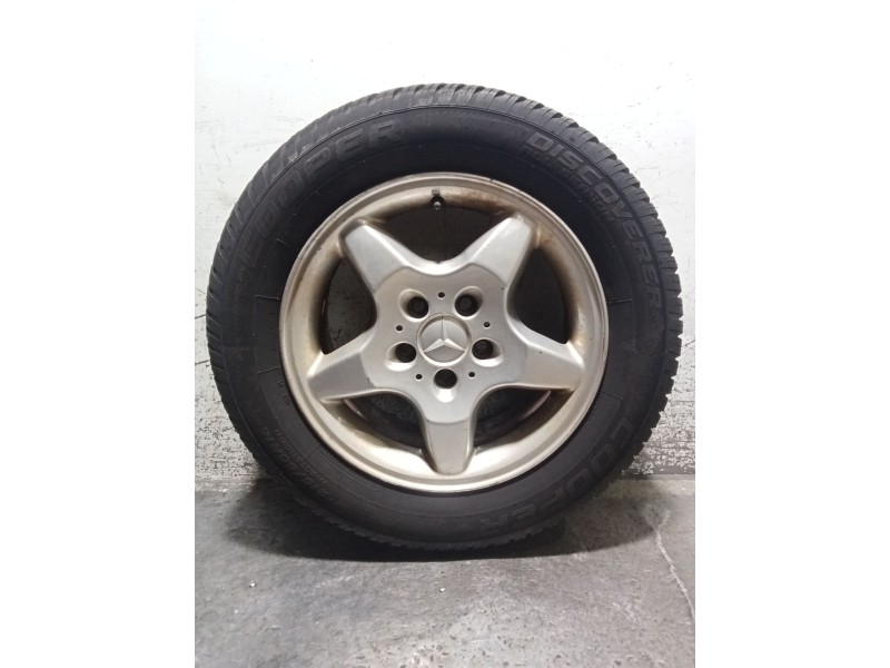 Recambio de juego llantas para mercedes-benz clase v (638/2) v 220 cdi (638.294) referencia OEM IAM  215/60/16 