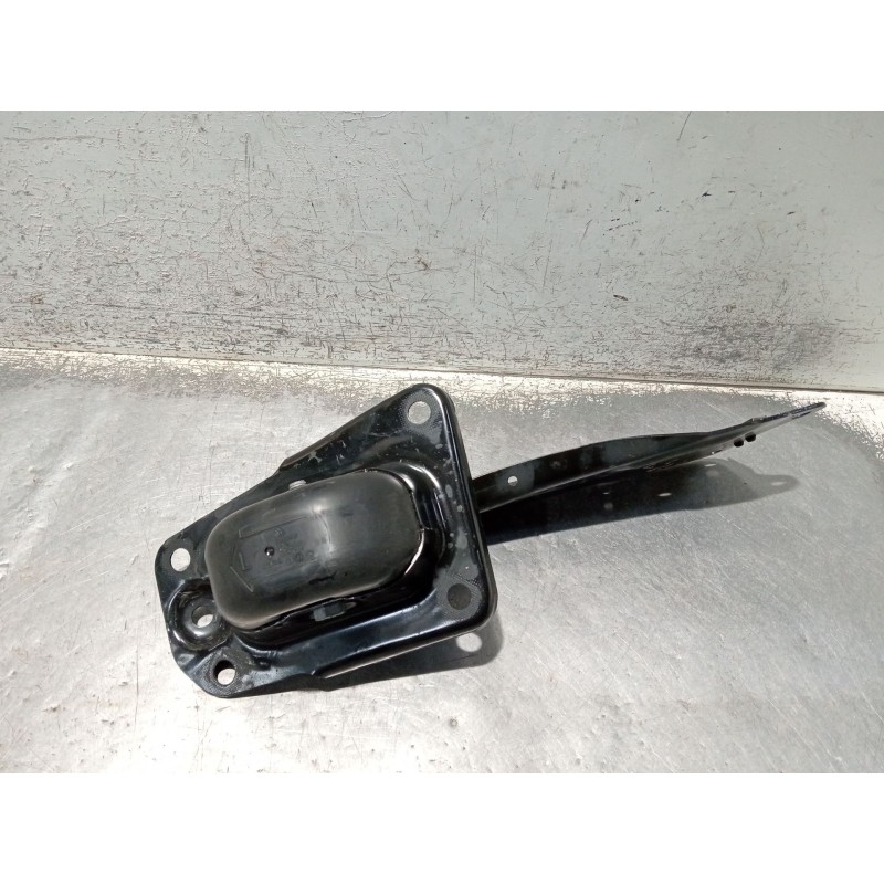 Recambio de brazo suspension superior trasero izquierdo para cupra formentor referencia OEM IAM 5Q0505225C  